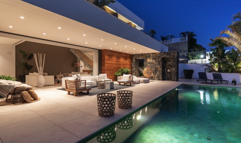 Hernan Cortes 119 Luxury Villa For Sale in La Quinta